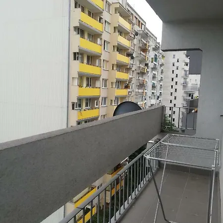 Boleslawiecka 12 Apartament